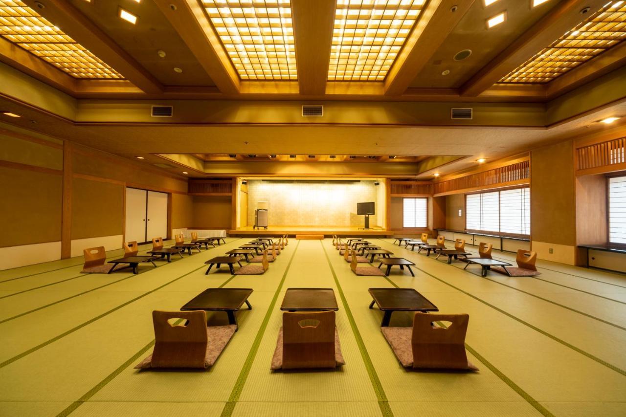 Hotel Miya Rikyu Hatsukaichi Bagian luar foto