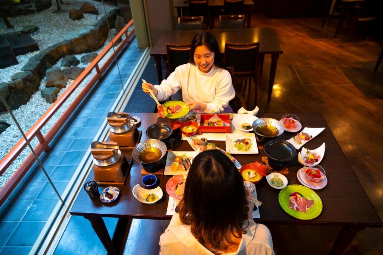 Hotel Miya Rikyu Hatsukaichi Bagian luar foto